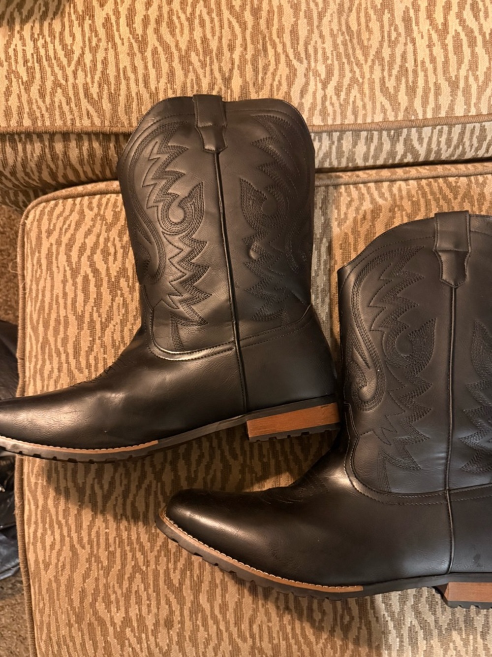 Men’s Size 15 Black Vegan Leather Cowboy Boots | Western Stitch | Pull-On
